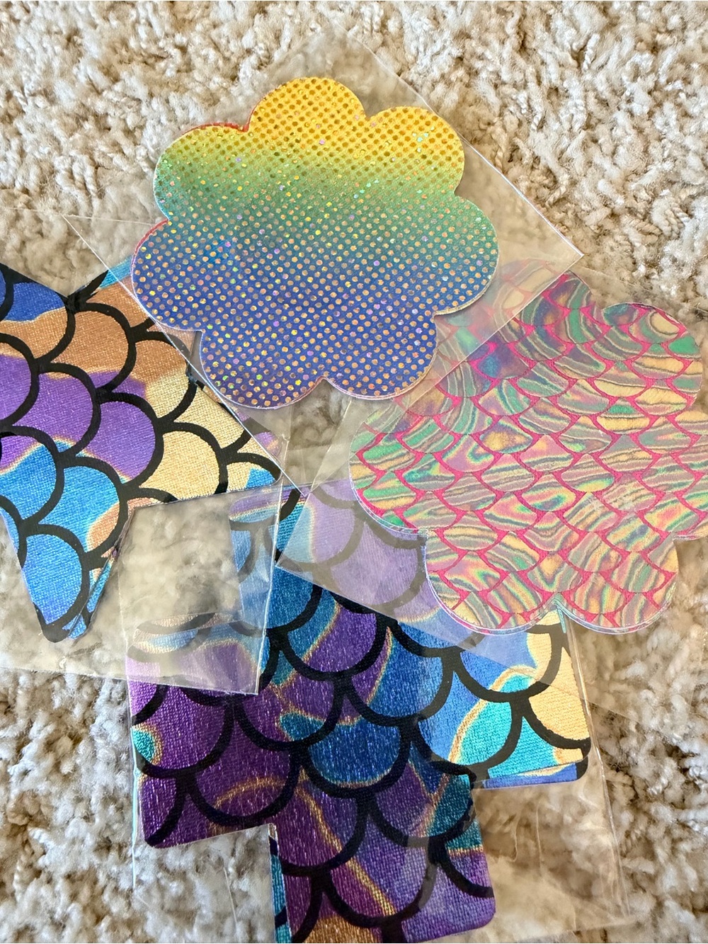 Pastie Iridescent Mermaid Scallop Set of Four - Multicolor